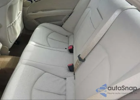 2009 Mercedes-Benz E350 из США, поврежденный, VIN WDBUF56X69B425241